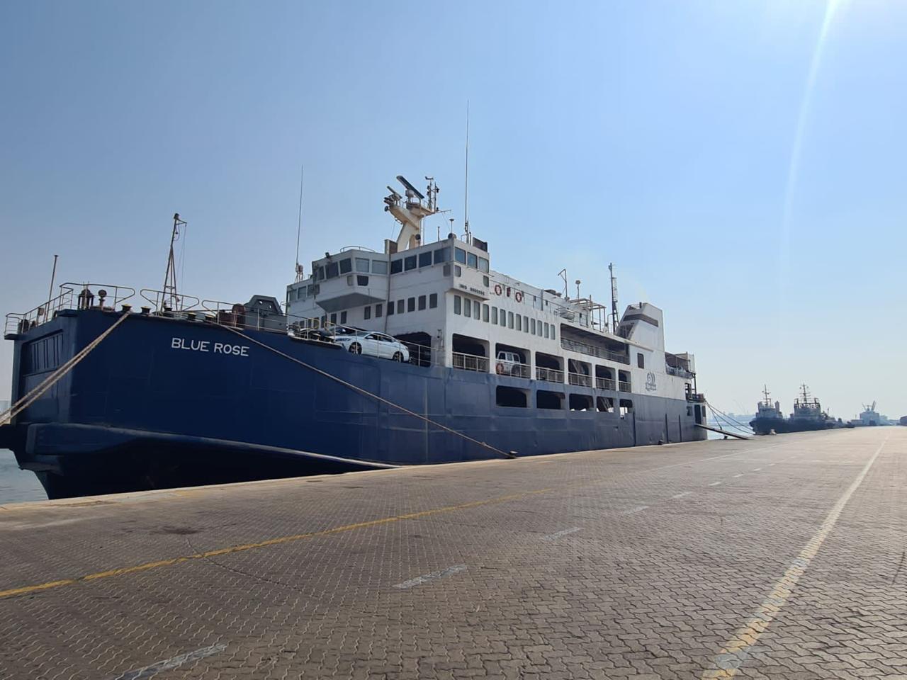 Cargo and vessel logistics for import and export trade